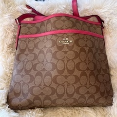 美品　中古　COACH ショルダーバッグ　ピンク　 コーチ ショ...
