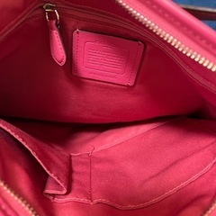 美品　中古　COACH ショルダーバッグ　ピンク　 コーチ ショルダーバッグ COACH トートバッグの画像