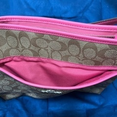 美品　中古　COACH ショルダーバッグ　ピンク　 コーチ ショルダーバッグ COACH トートバッグの画像