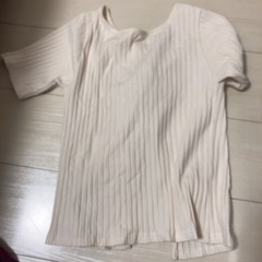 【flower】白Tシャツ リボン 中見え 編み込みTシャツの画像