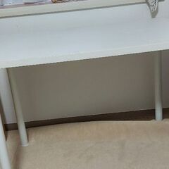 テーブル