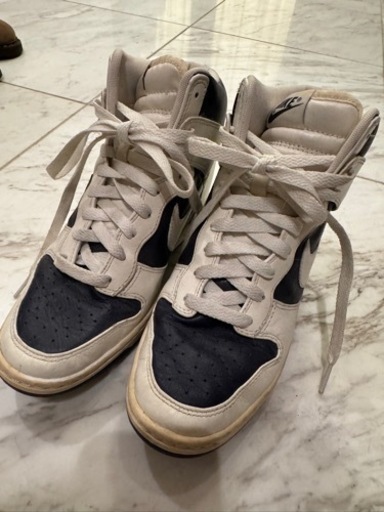 【希少】NIKE ハイカットスニーカー