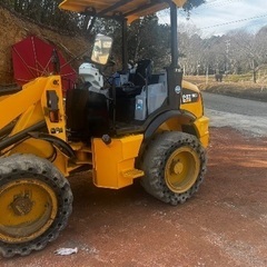 CAT 902C2 ホイールローダー
