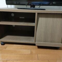 テレビ台の画像