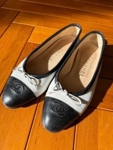 CHANEL バイカラー　フラットシューズ