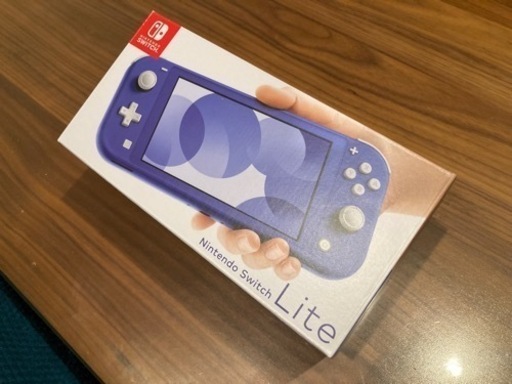 NINTENDO Switch ライト