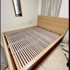 IKEA MALM (Queen サイズ)ベット＋マットレス