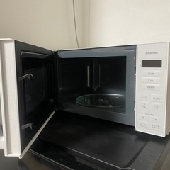 電子レンジ　アイリスオーヤマ　2023年製の画像