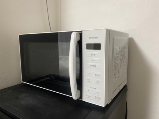 電子レンジ　アイリスオーヤマ　2023年製