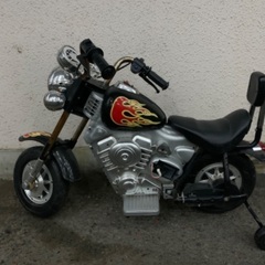 子供用三輪車