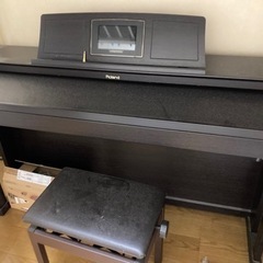 電子ピアノ