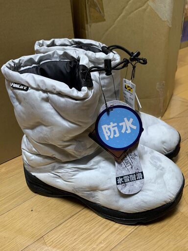 ワークマン 防寒ブーツ 氷雪耐滑ケベックネオ FC222