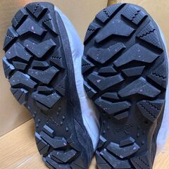 ワークマン 防寒ブーツ 氷雪耐滑ケベックネオ FC222の画像