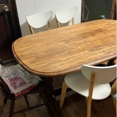 【無料】ダイニングテーブル
