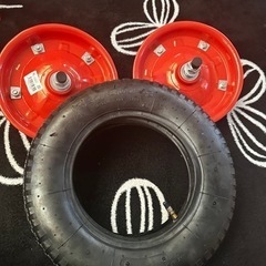 決まりました。一輪車のタイヤホイールセット
