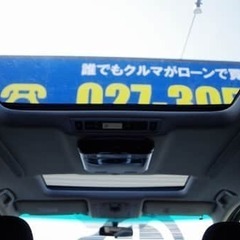 ミニバンといったら…。そして！サンルーフ付きです！！