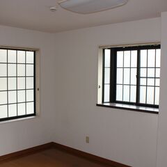 ☆ 3階建て賃貸マンション 1F 角部屋、駐車場付き（軽自動車用...