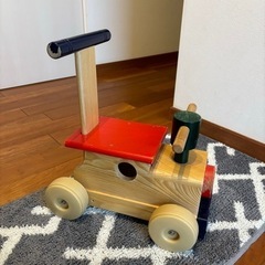 手押し車 木製乗り物の画像
