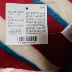 未使用(ネックウォーマーとブランケット)の画像