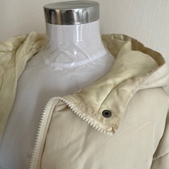 中綿フード付きジャケット　の画像