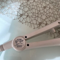 日立ヘアーアイロンの画像
