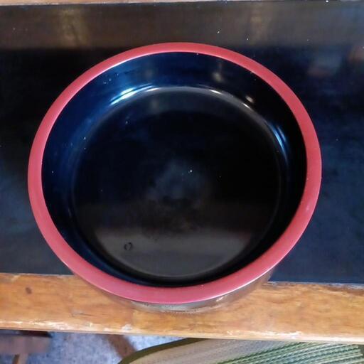 出前皿を全部で２０個有りますそのうち５個はお店の名前入りさい多少は使用感は有りますがお店を閉める為今回売りに出しますお値段交渉可能です