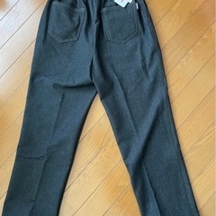 レディース　パンツ　裏起毛　Mサイズ　新品