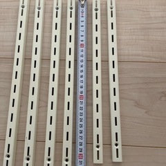 DIY棚作り　部品の画像