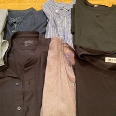 ユニクロのXLシャツ、の画像