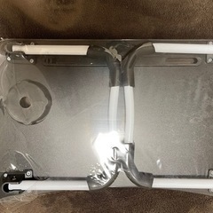新品　折りたたみテーブルの画像