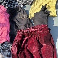 冬服　女の子　服　大量まとめ売り　ほぼ130cmまとめ売り　質より量！保育園幼稚園の画像