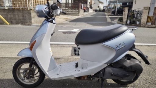 レッツ4 原付バイク　メットインスクーター　SUZUKI 4サイクル　50cc