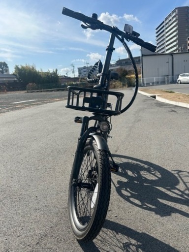 値下げしました】電動アシスト折りたたみ自転車eenour C4 (よ