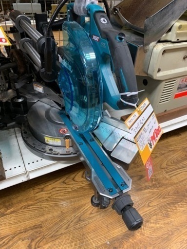 スライド丸のこ　　MAKITA   LS005G