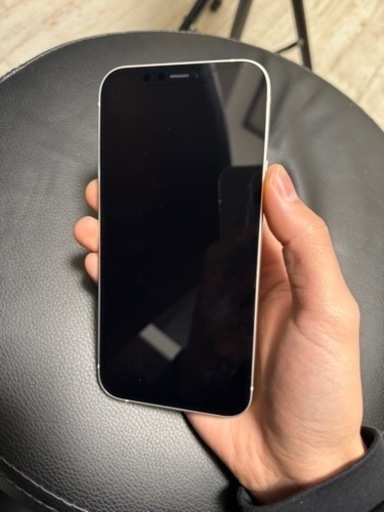 美品　Iphone 12 128GB white 