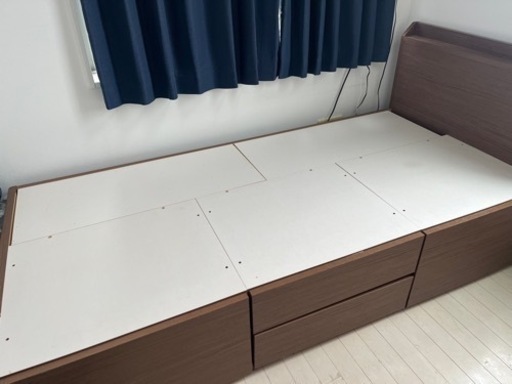 ニトリシングルベッド引き出し、コンセント付き