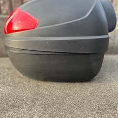 GIVI デイトナ トップケース(カギ1個見つかりました)の画像