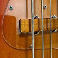 【受付終了】Bossa ベース　5弦　ジャズベースタイプの画像