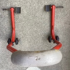 バイクスタンドリア用　原付〜中型まで　メンテナンスに役立ちます^ ^の画像