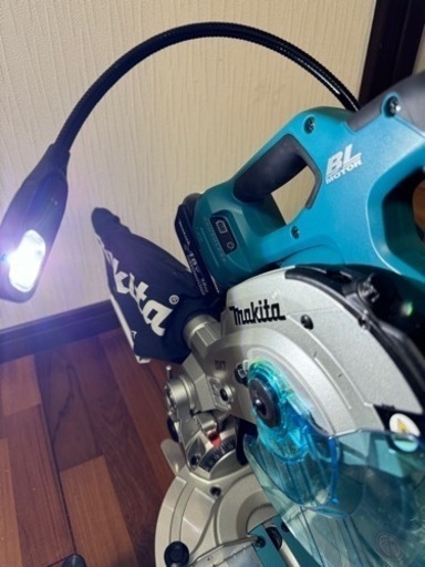 マキタ 18V 充電式卓上マルノコ