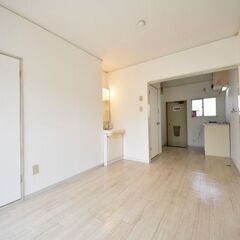 【曰佐】★白系の室内★決済時費用０円★即入居OK★独立洗面台あり★ 