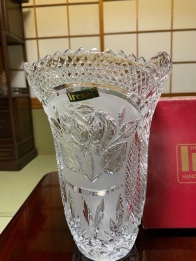 新品　高級　クリスタル　花器