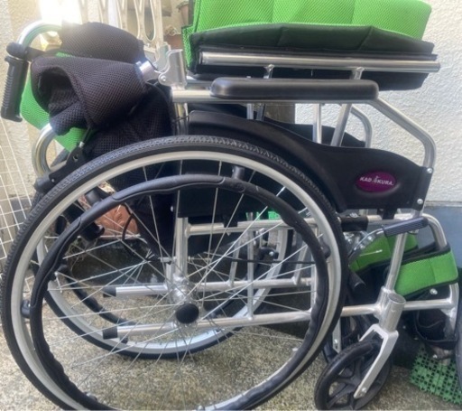 受付終了　車椅子　折りたたみ　介護用