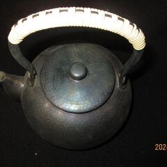 銅製やかん①　黒銅仕上げの画像