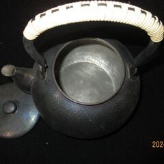 銅製やかん①　黒銅仕上げの画像
