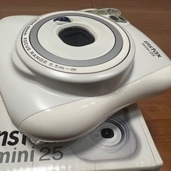 instax mini25 ホワイト + film10 sheetsの画像