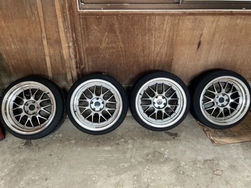 エイムゲインG2M風ホイール 18インチ