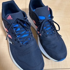 【ほぼ新品】adidas スニーカー　29センチ