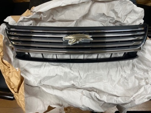 60ハリアー　未使用　メッキグリル