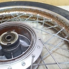 大幅値下げ！！希少　郵政カブMD50 フロントホイール　14インチの画像